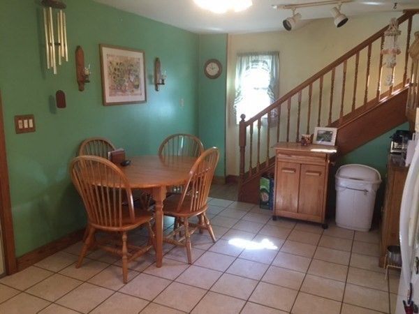 Dining room, Interior