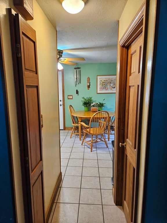 Dining room, Interior, Water