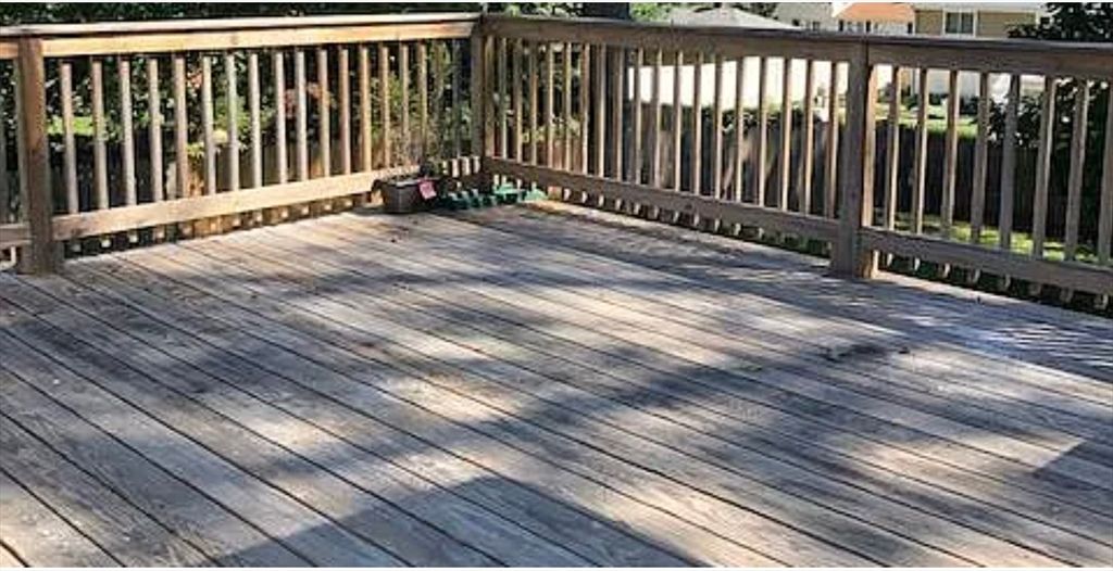Exterior, Wood Texture Flooring
