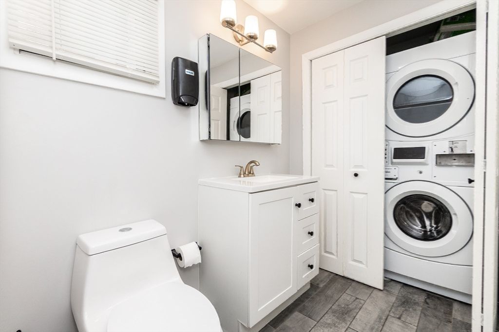 Bathroom, Interior, Utility Closets, Washer, Wood Texture Flooring