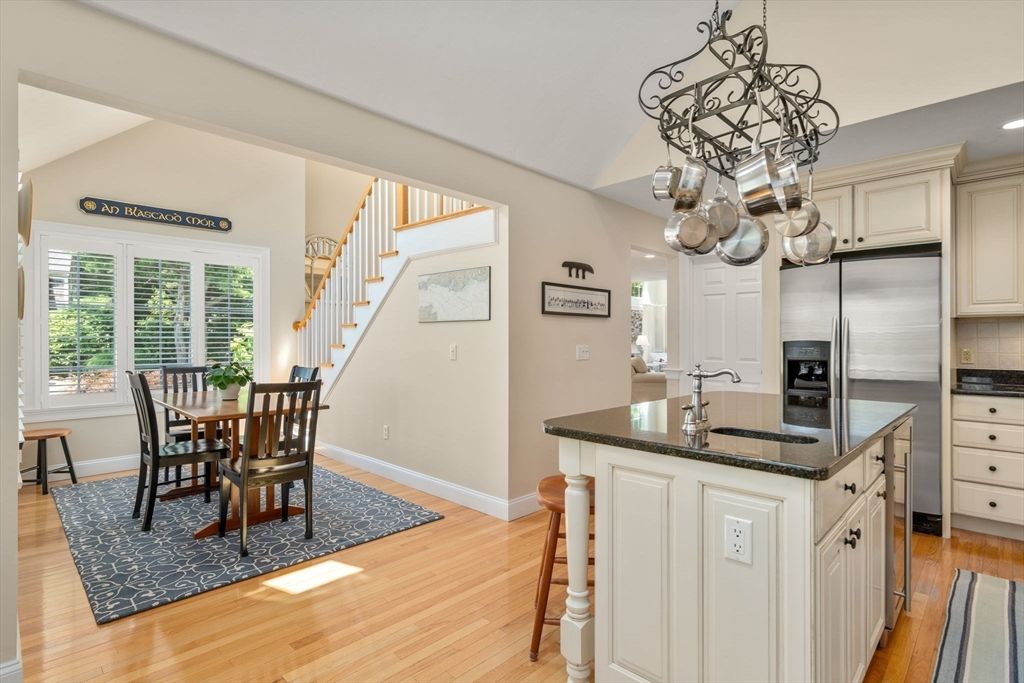 Dining room, Interior, Kitchen, Recessed Lighting, Stainless Steel Appliances, Wood Texture Flooring