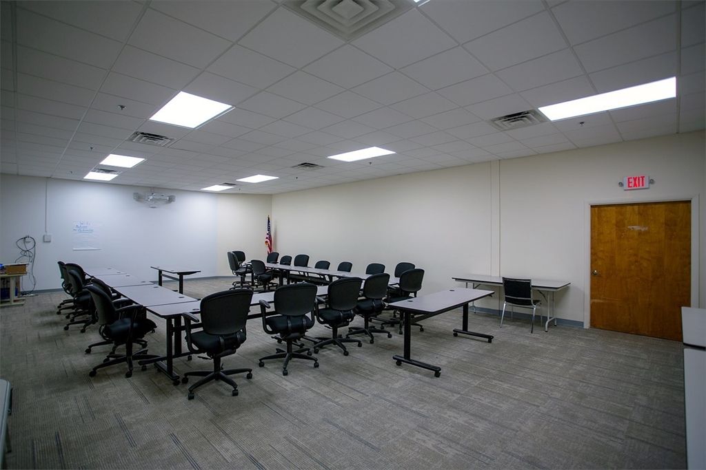 Dining room, Interior, Recessed Lighting