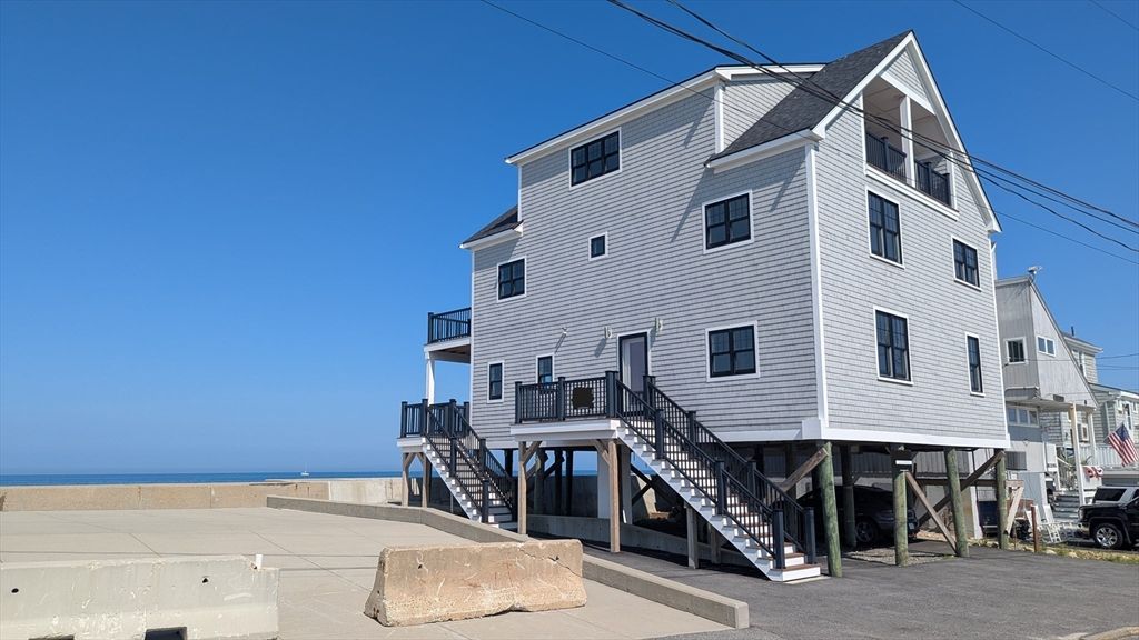 Exterior, Water