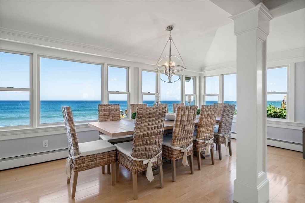 Dining room, Interior, Pendant Lights, Water, Wood Texture Flooring