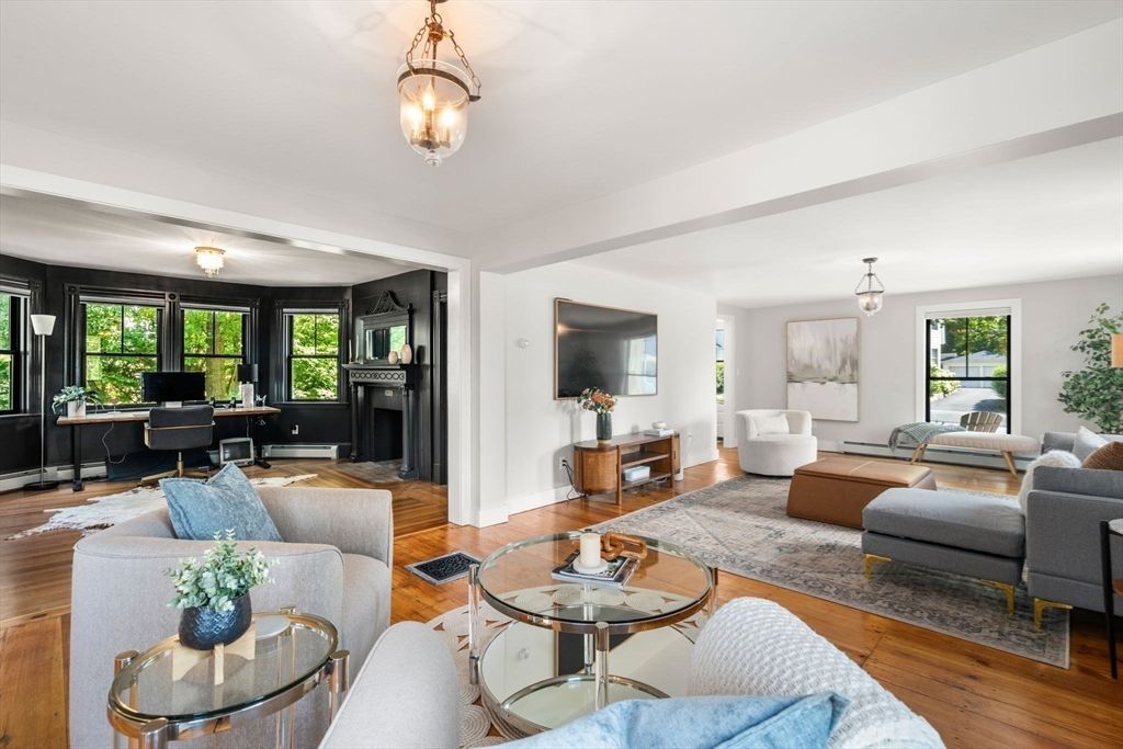 Fireplace, Interior, Living room, Pendant Lights, Wood Texture Flooring