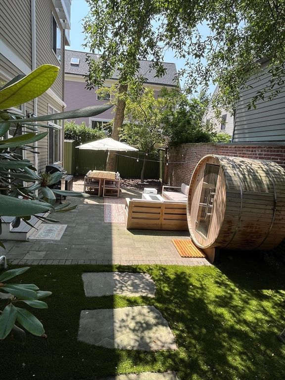 Backyard, Exterior