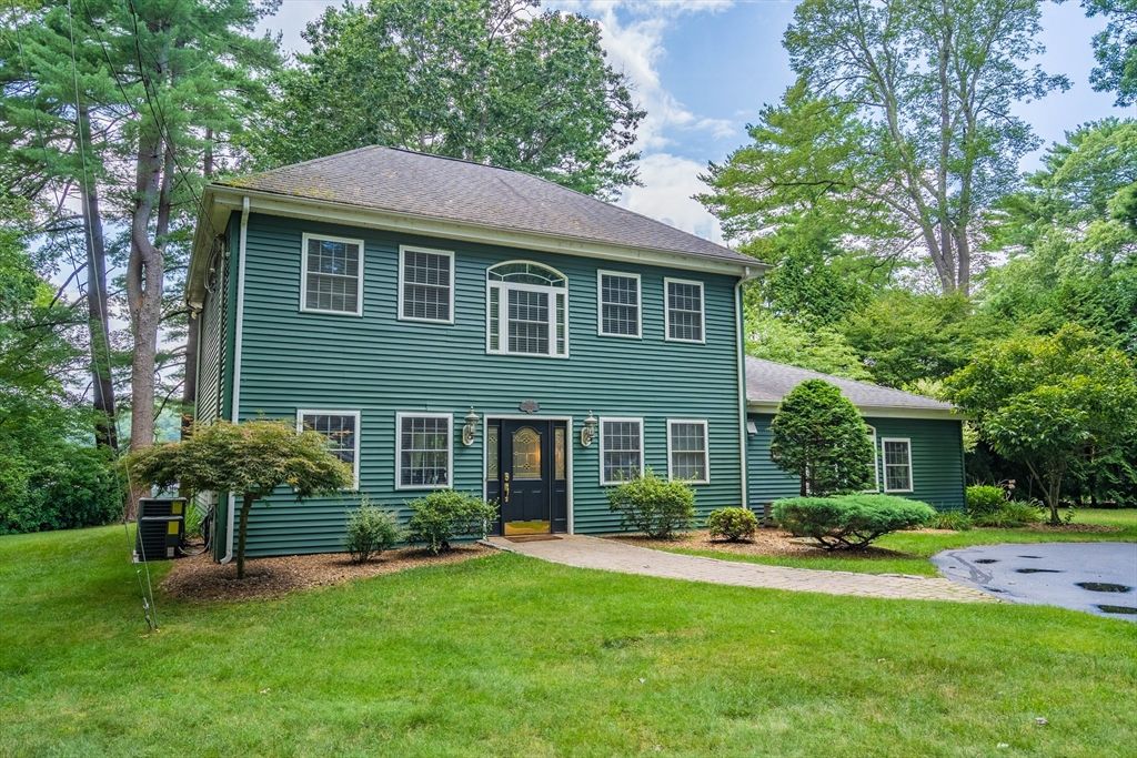 Backyard, Exterior, Facade, Georgian