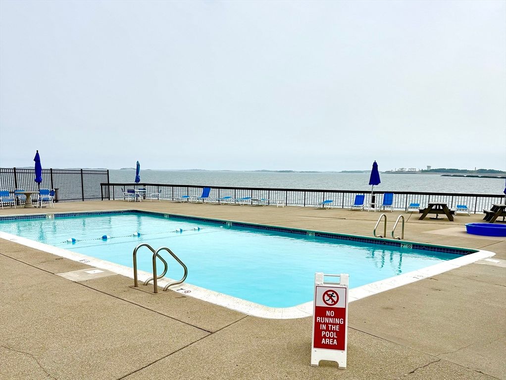 Exterior, Pool, Water