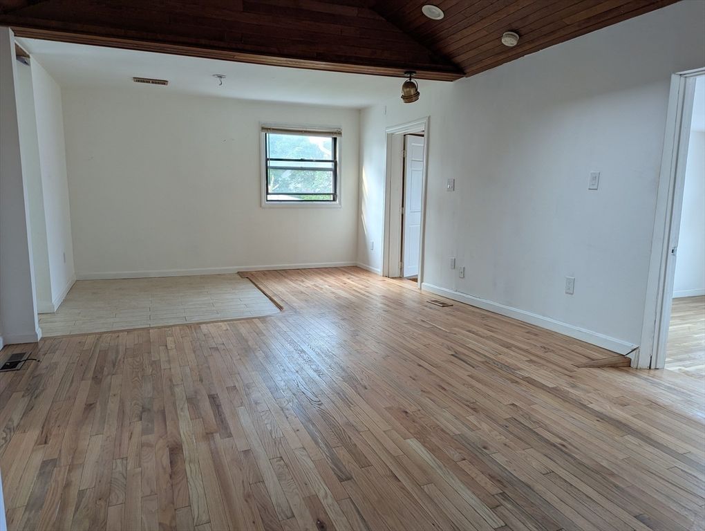 Empty room, Interior, Wooden Ceilings, Wood Texture Flooring