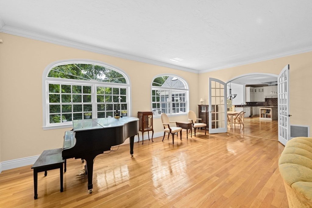 Dining room, Interior, Kitchen, Piano, Wood Texture Flooring