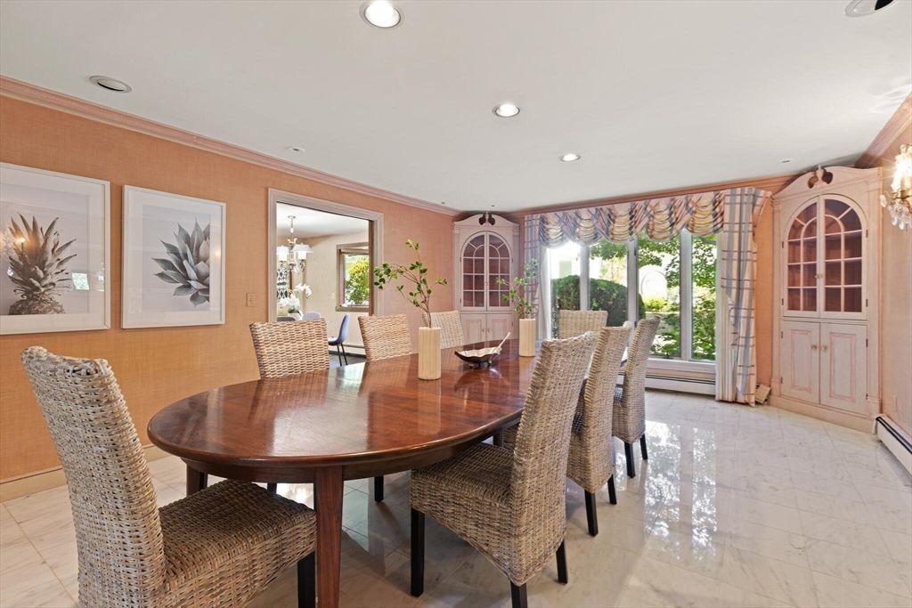 Dining room, Interior, Marble, Recessed Lighting