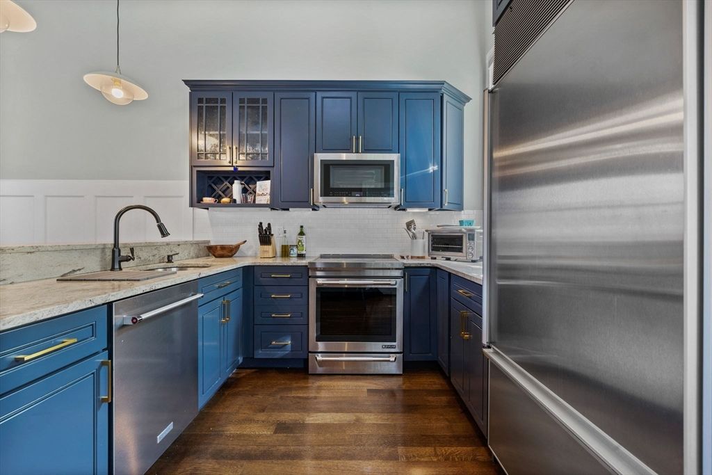 Interior, Kitchen, Pendant Lights, Stainless Steel Appliances, Wood Texture Flooring