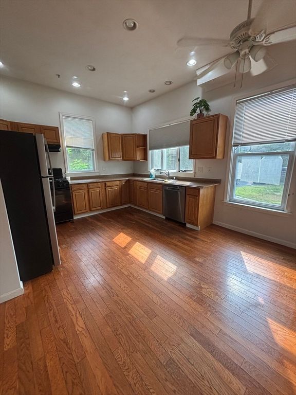 Interior, Kitchen, Recessed Lighting, Wood Texture Flooring