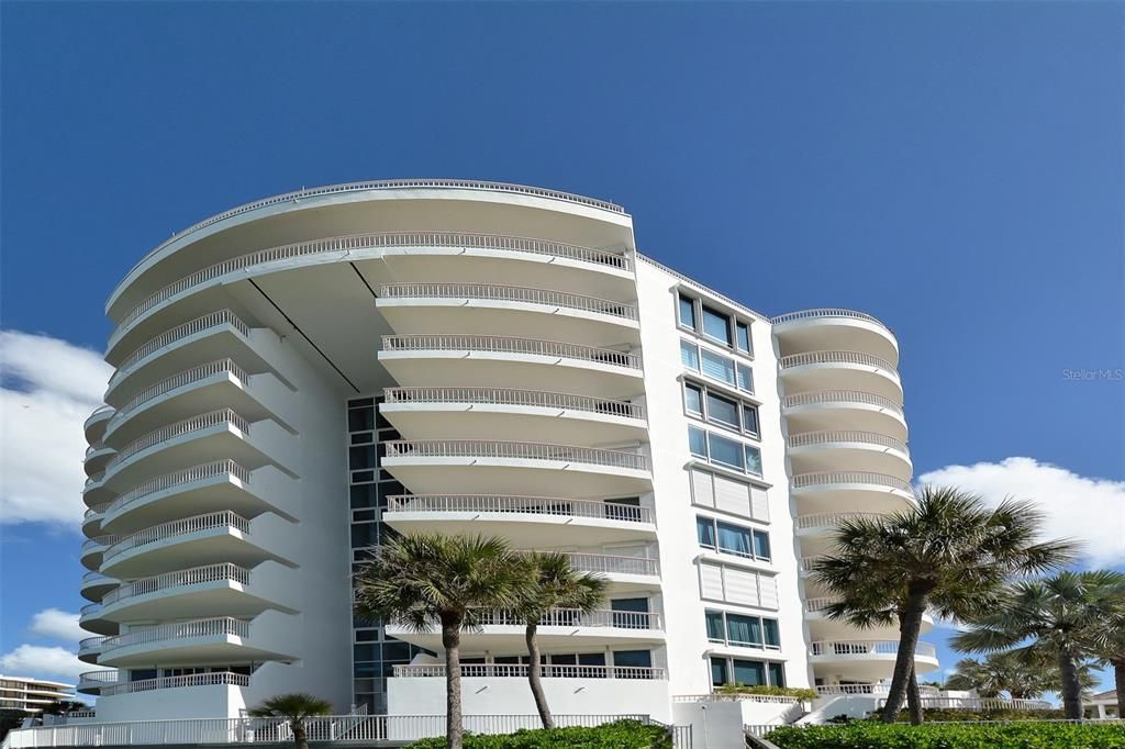 Exterior, Facade, Condo Building