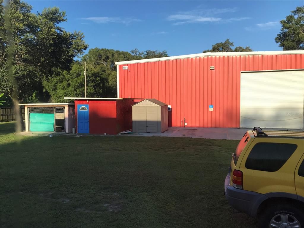 Backyard, Exterior