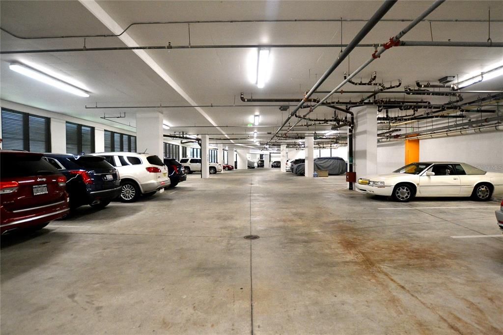 Garage, Interior