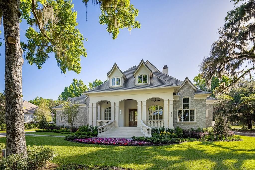 Exterior, Facade, Brick Facade, French Provincial