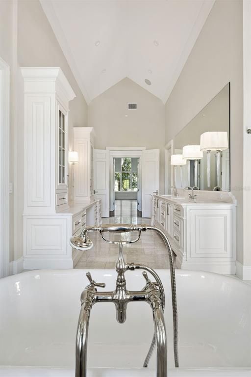 Interior, Pool, Recessed Lighting