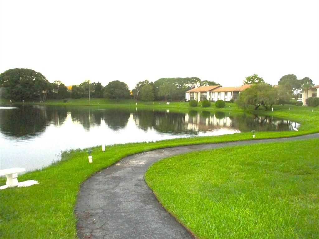 Exterior, Lake