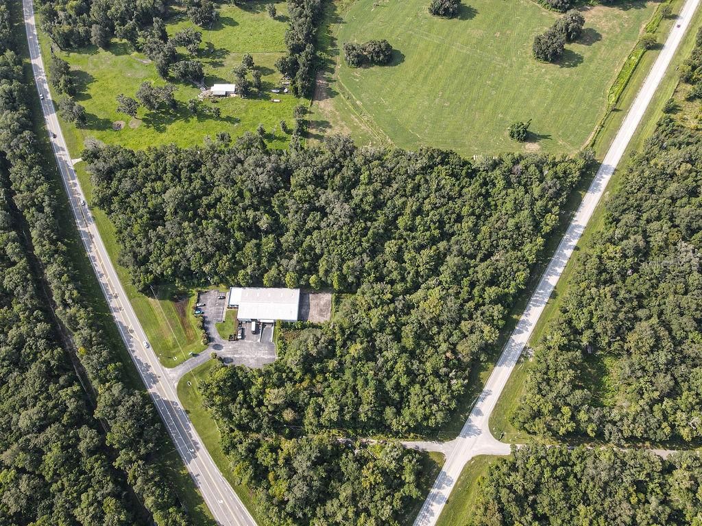 Exterior, Drone