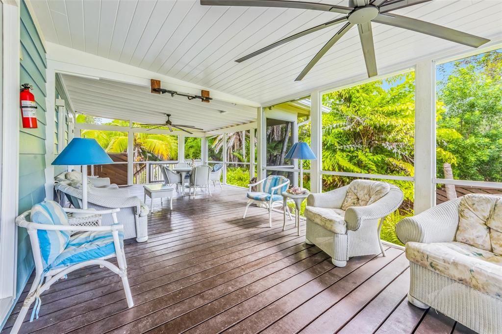 Dining room, Interior, Sun Room, Wood Texture Flooring