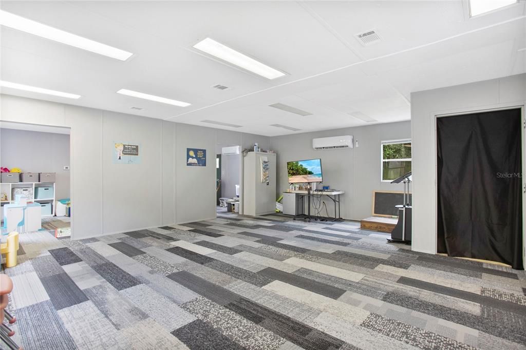 Interior, Recessed Lighting