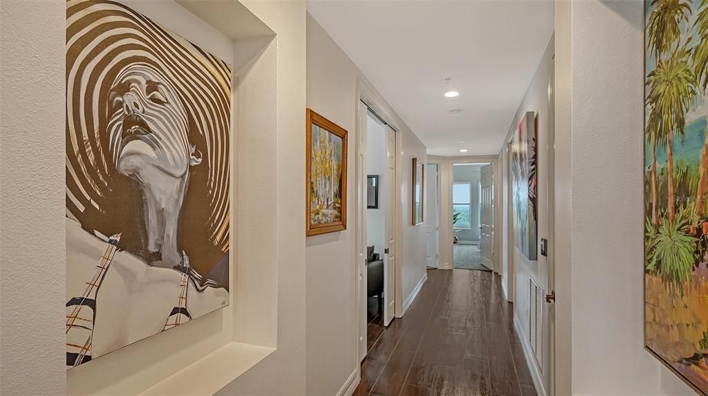 Interior, Recessed Lighting, Wood Texture Flooring