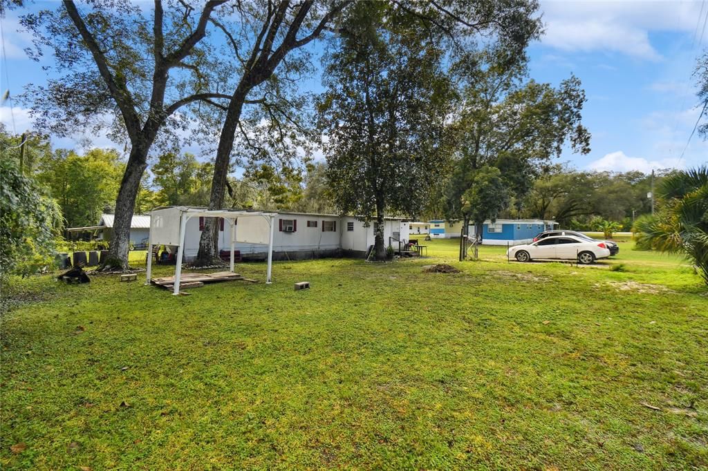 Backyard, Exterior
