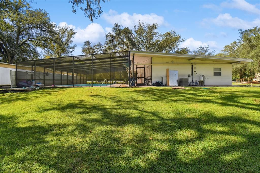 Backyard, Exterior