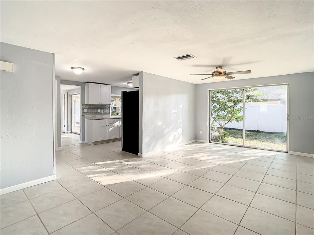 Empty room, Interior, Kitchen