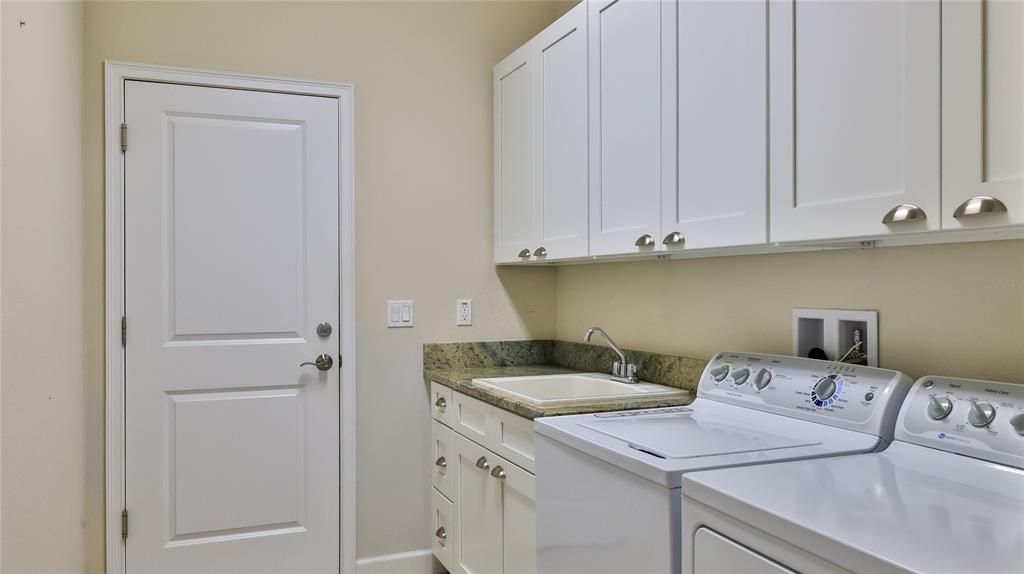 Interior, Washer