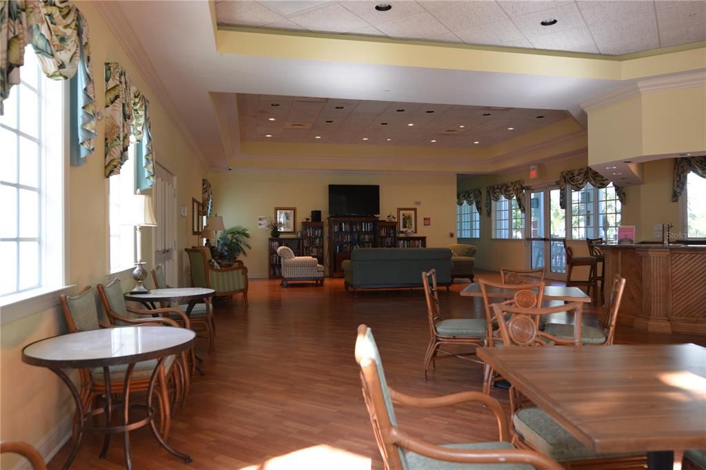 Dining room, Interior, Living room, Recessed Lighting, Wood Texture Flooring