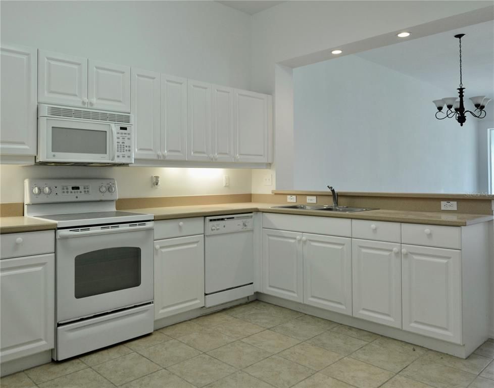 Chandelier, Interior, Kitchen, Recessed Lighting