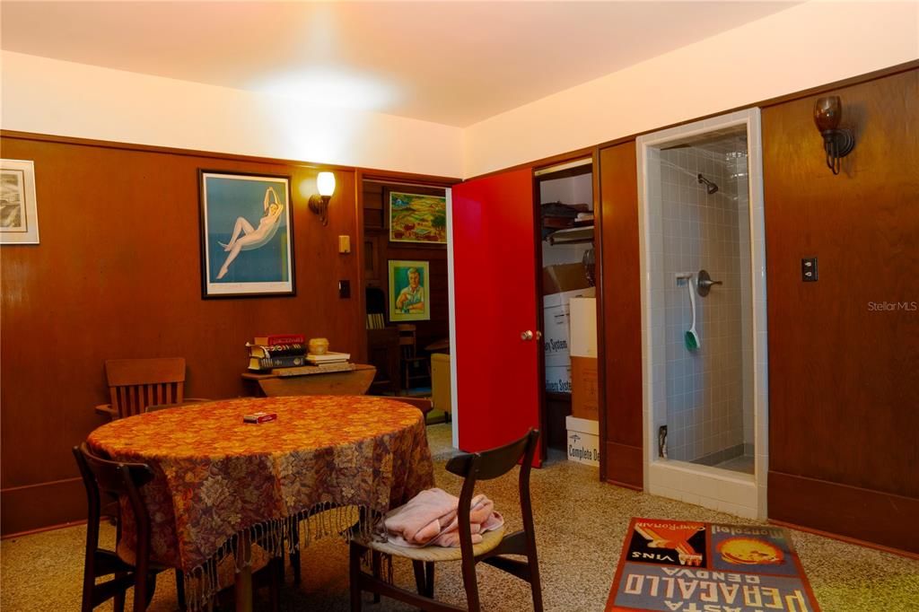 Dining room, Interior