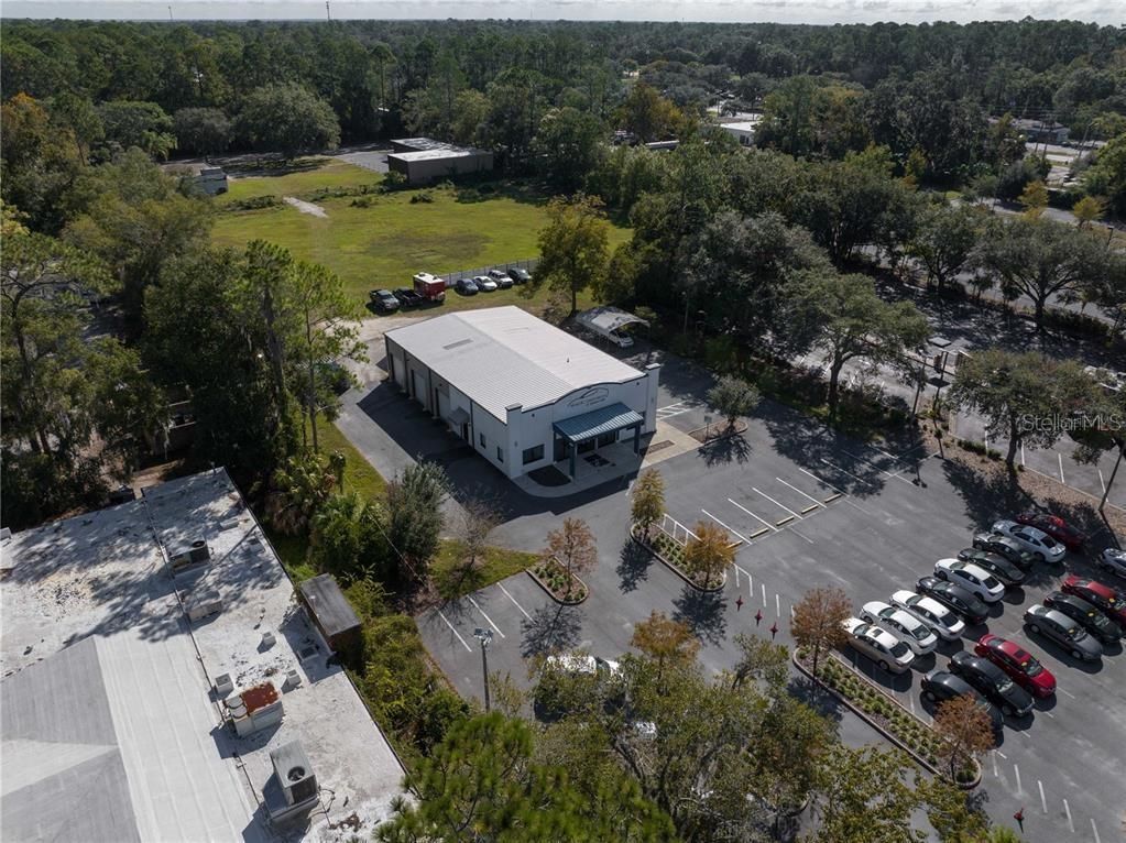 Exterior, Drone
