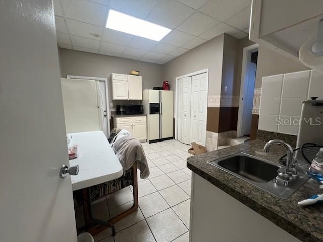 Dining room, Interior, Kitchen, Recessed Lighting