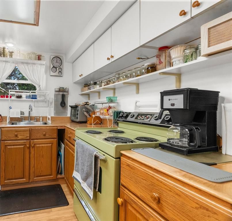 Interior, Kitchen, Wood Texture Flooring