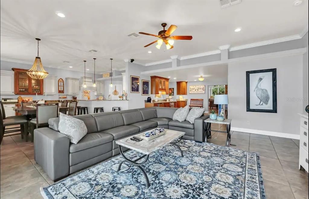 Dining room, Interior, Kitchen, Living room, Pendant Lights, Recessed Lighting
