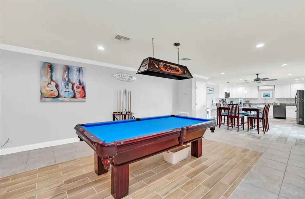 Billiard Table, Dining room, Game Room, Interior, Pendant Lights, Recessed Lighting