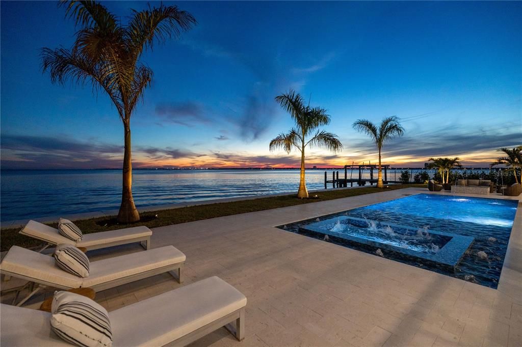 Exterior, Pool, Water