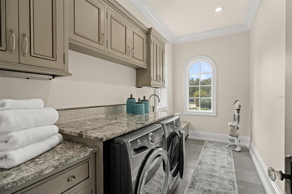 Interior, Recessed Lighting, Washer
