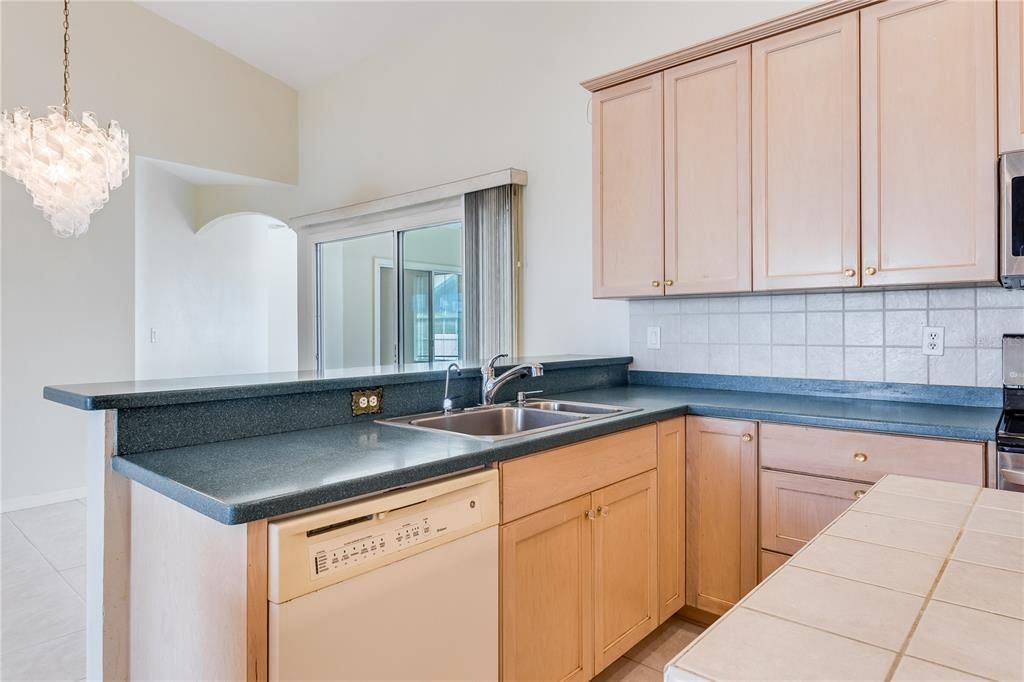 Interior, Kitchen, Pendant Lights, Tile Countertops