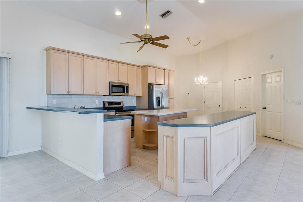Chandelier, Interior, Kitchen, Pendant Lights, Recessed Lighting, Stainless Steel Appliances