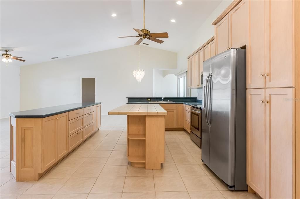 Chandelier, Interior, Kitchen, Recessed Lighting