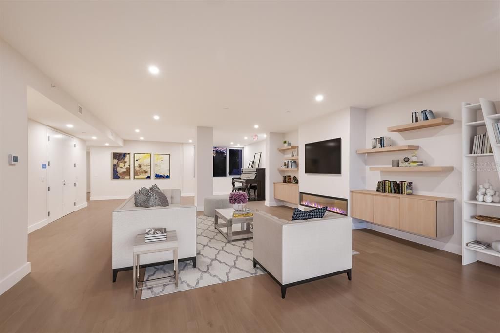 Interior, Living room, Recessed Lighting, Wood Texture Flooring