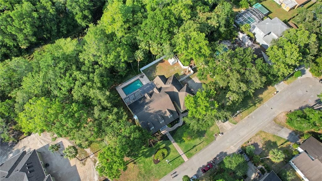 Exterior, Drone