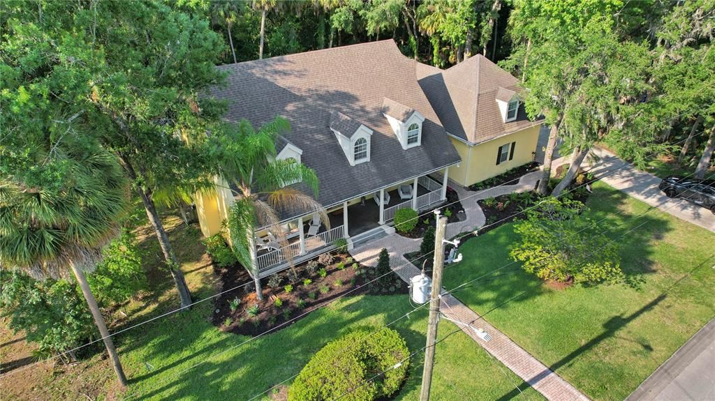Exterior, Drone