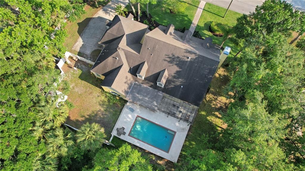 Exterior, Drone