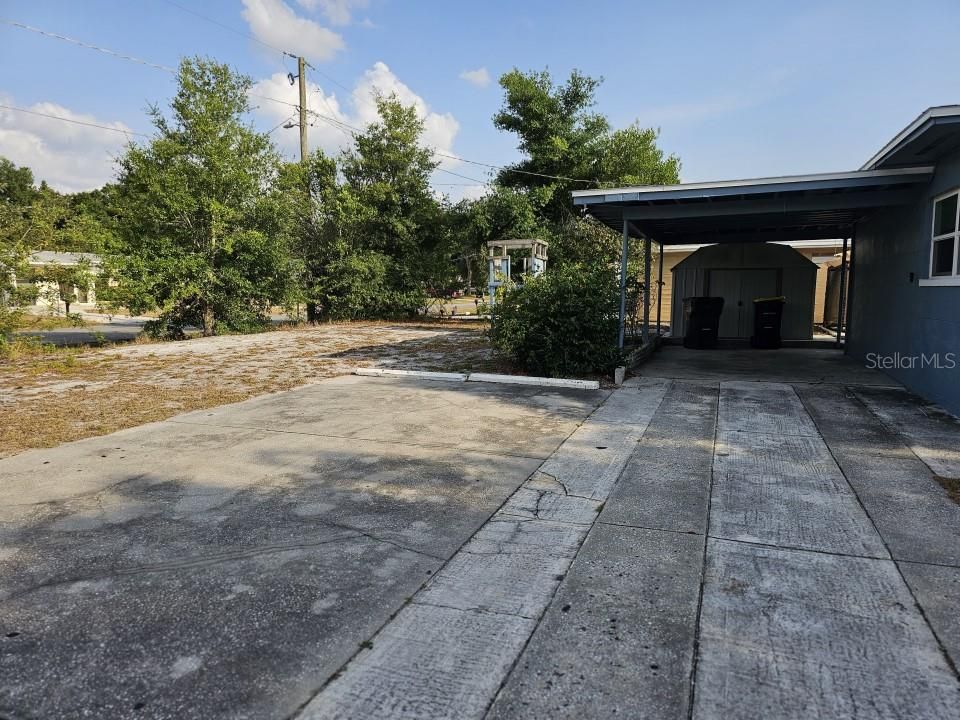 Backyard, Exterior