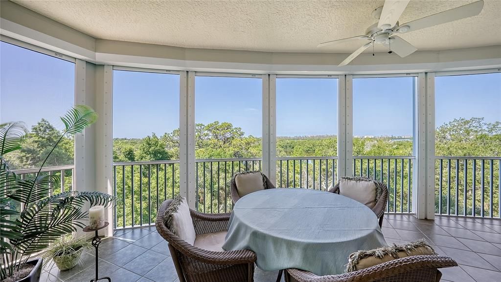 Dining room, Interior, Sun Room